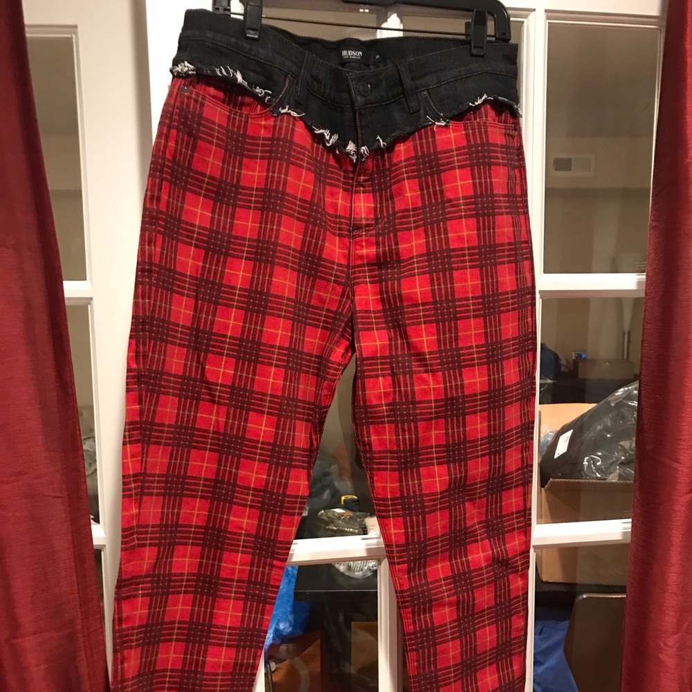 Hudson jeans !!!Firm